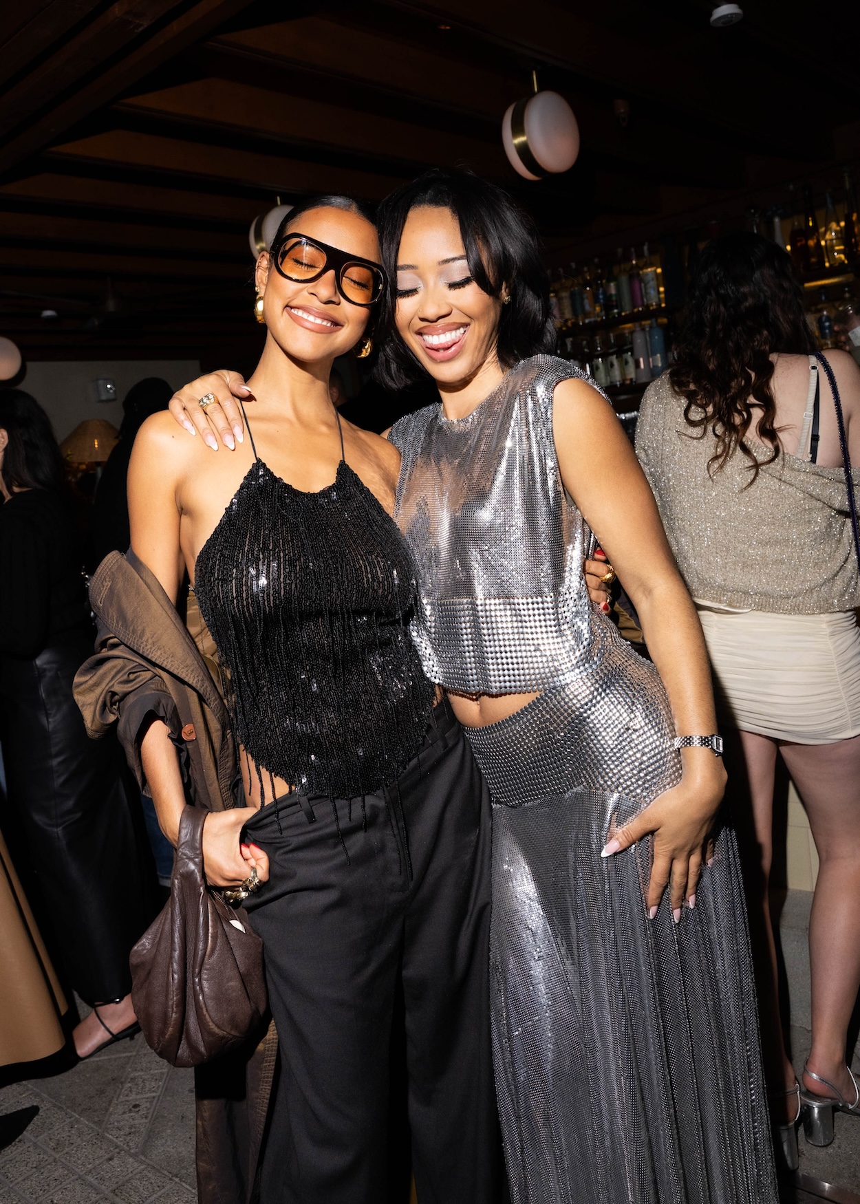 Artistas de la subasta de la Semana del Arte de Jamaica y Los Ángeles recaudan más de 500.000 dólares – SURFACE